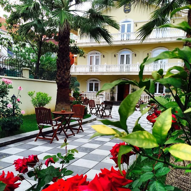 Hotel Boutique Las Tirana